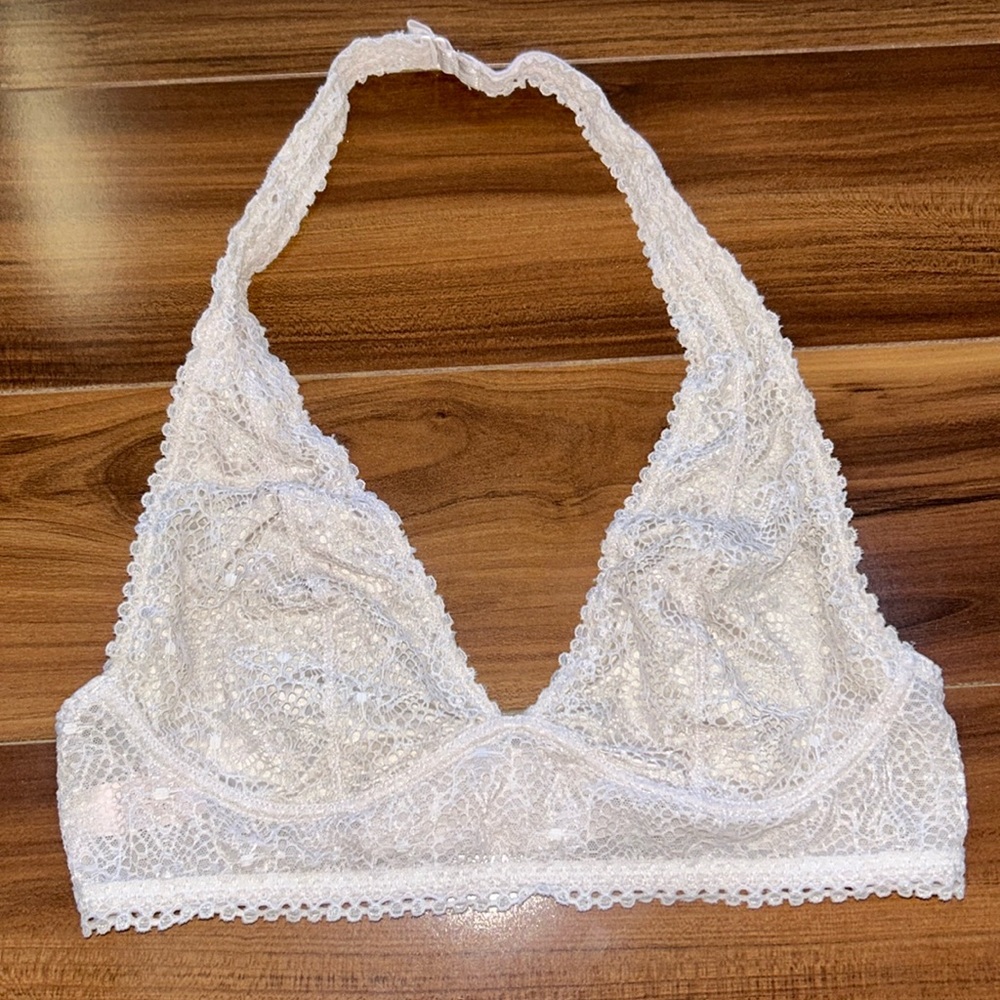 Small Victoria’s Secret lace bralette racerback crochet wireless